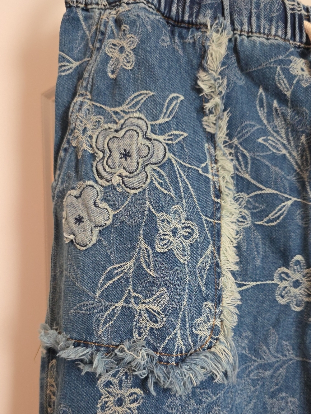 NWOT Oli & Hali XL Blue Floral Bloom Wide-Leg Embroidered Denim Jeans - Picture 4 of 12